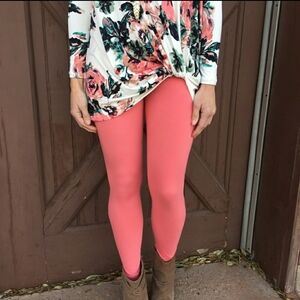 New‎ Infinity Raine Leggings Coral color, S,M,L